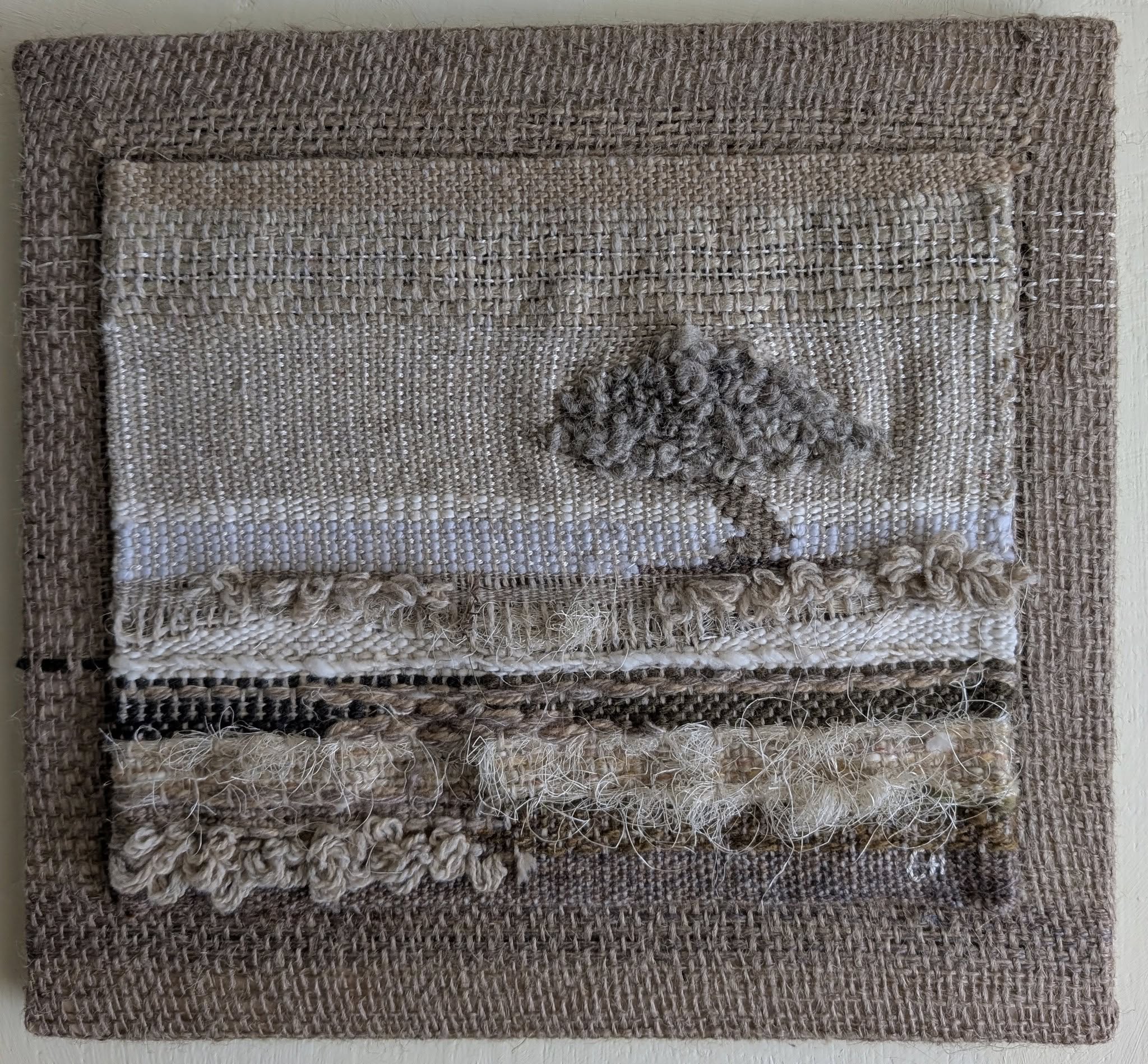 Поле — деталь